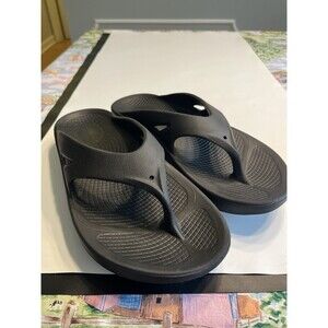 OOFOS Original Recovery Black Thong Sandal Unisex Men’s 8/ Women’s 10